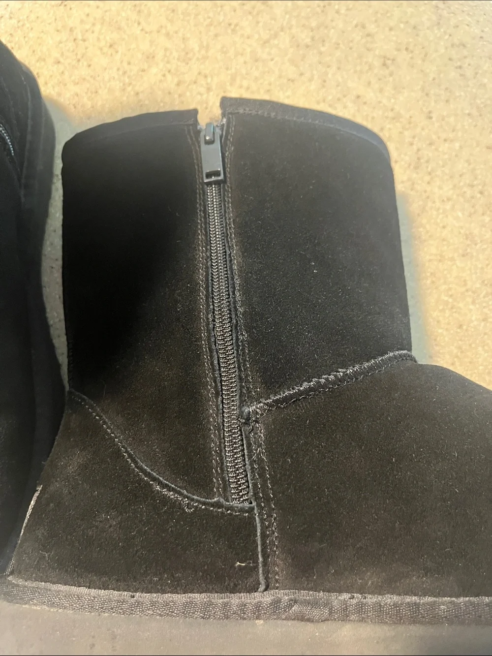 Women's Black Winter Shearling Zip-Back Boots